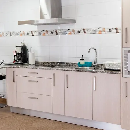 La Cueva De Villahormes