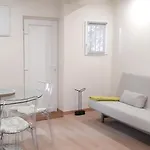 La Cueva De *